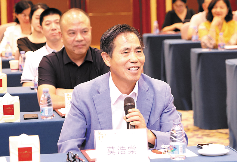 IMG_0740.jpg IMG_0740.jpg