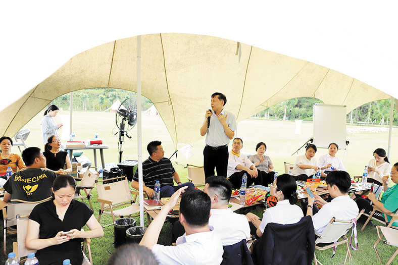 IMG_1792.jpg IMG_1792.jpg